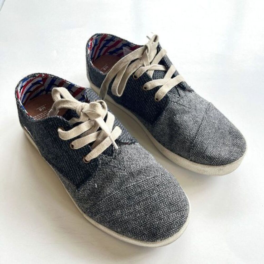 Toms Paseo Movember Mustache Grey Herringbone Shoes Mens Size 6 Womens Size 7.5